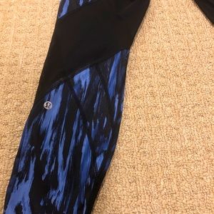 Lululemon women’s high rise running crops